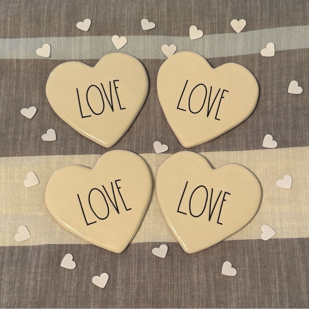 NWT RAE DUNN Heart-Shaped Love Coasters